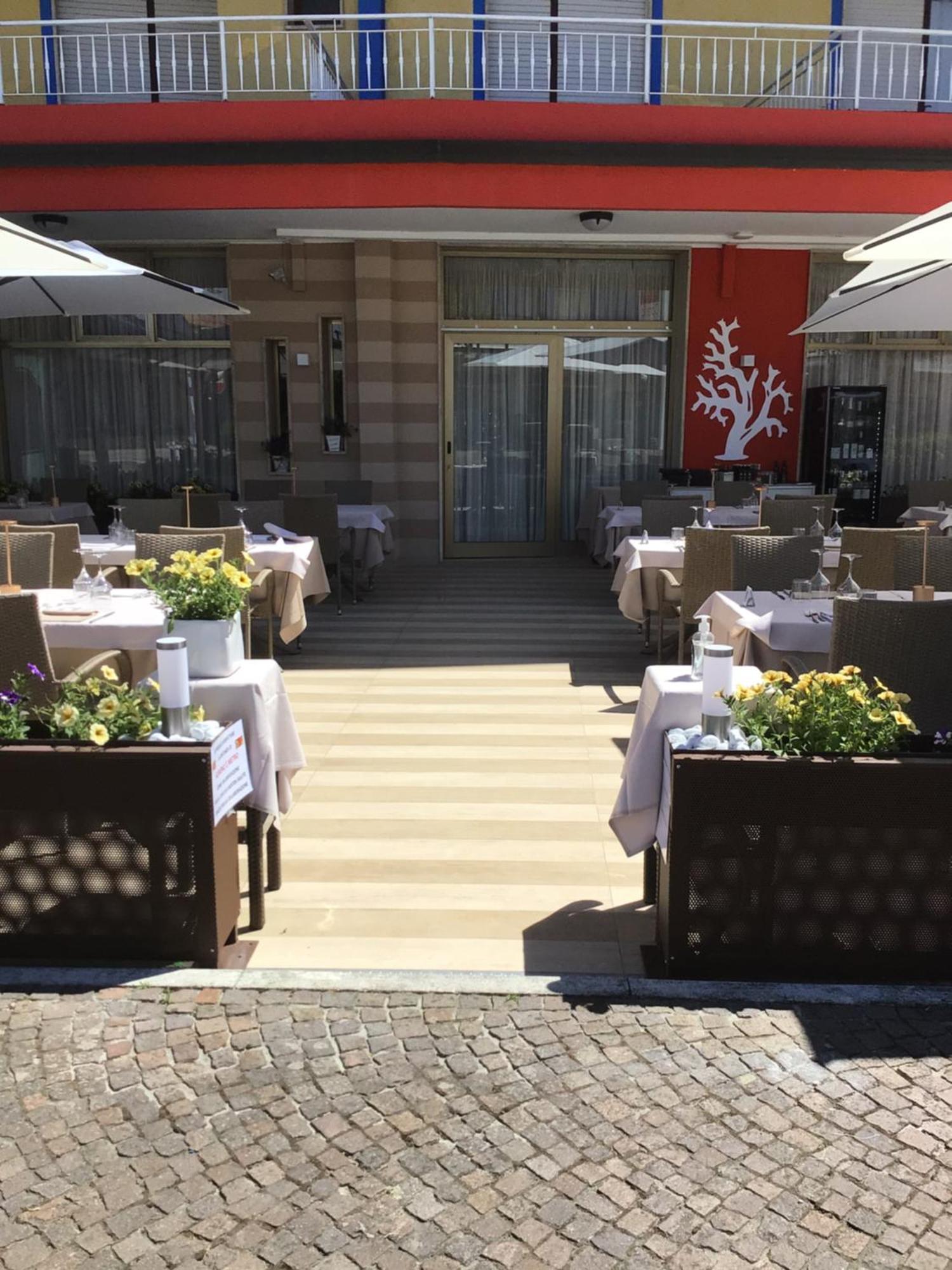 Hotel Corallo Eraclea Mare Eksteriør billede